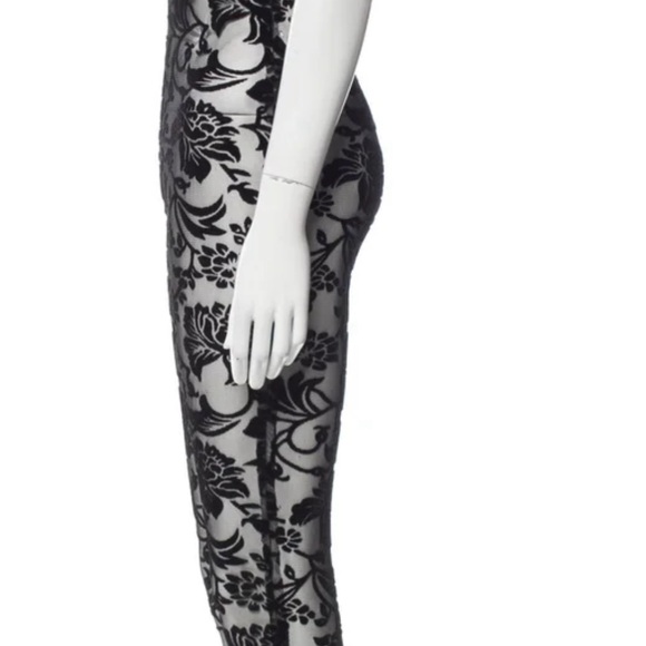 NWOT Norma Kamali Black Lace Catsuit Jumpsuit Playsuit Romper size medium - Picture 3 of 5